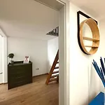 On - Spacious 3br Lägenhet *