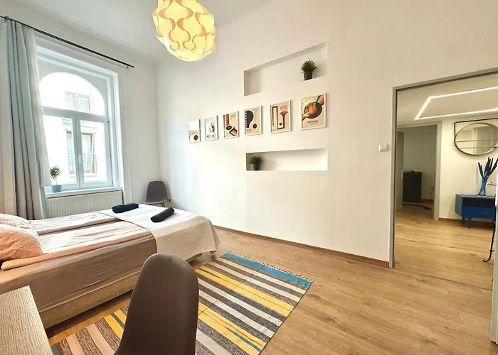 On - Spacious 3br