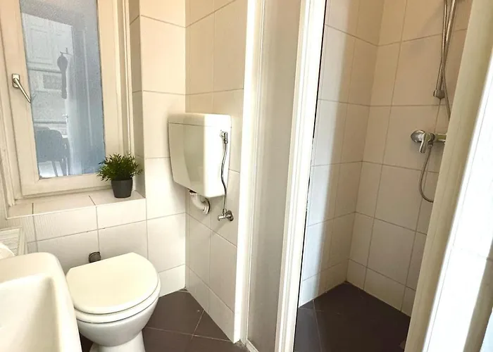 On - Spacious 3br *
