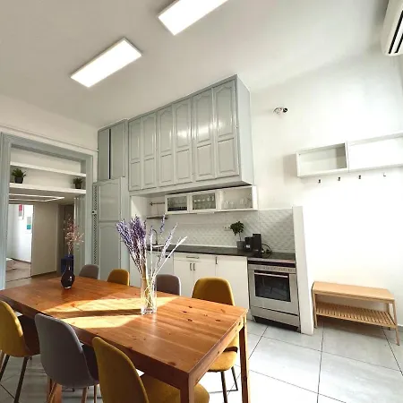 On - Spacious 3br Διαμέρισμα