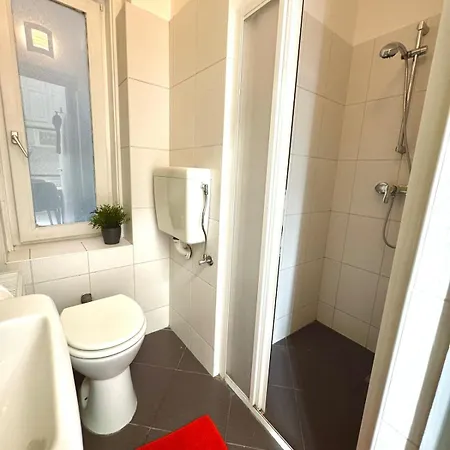 On - Spacious 3br *
